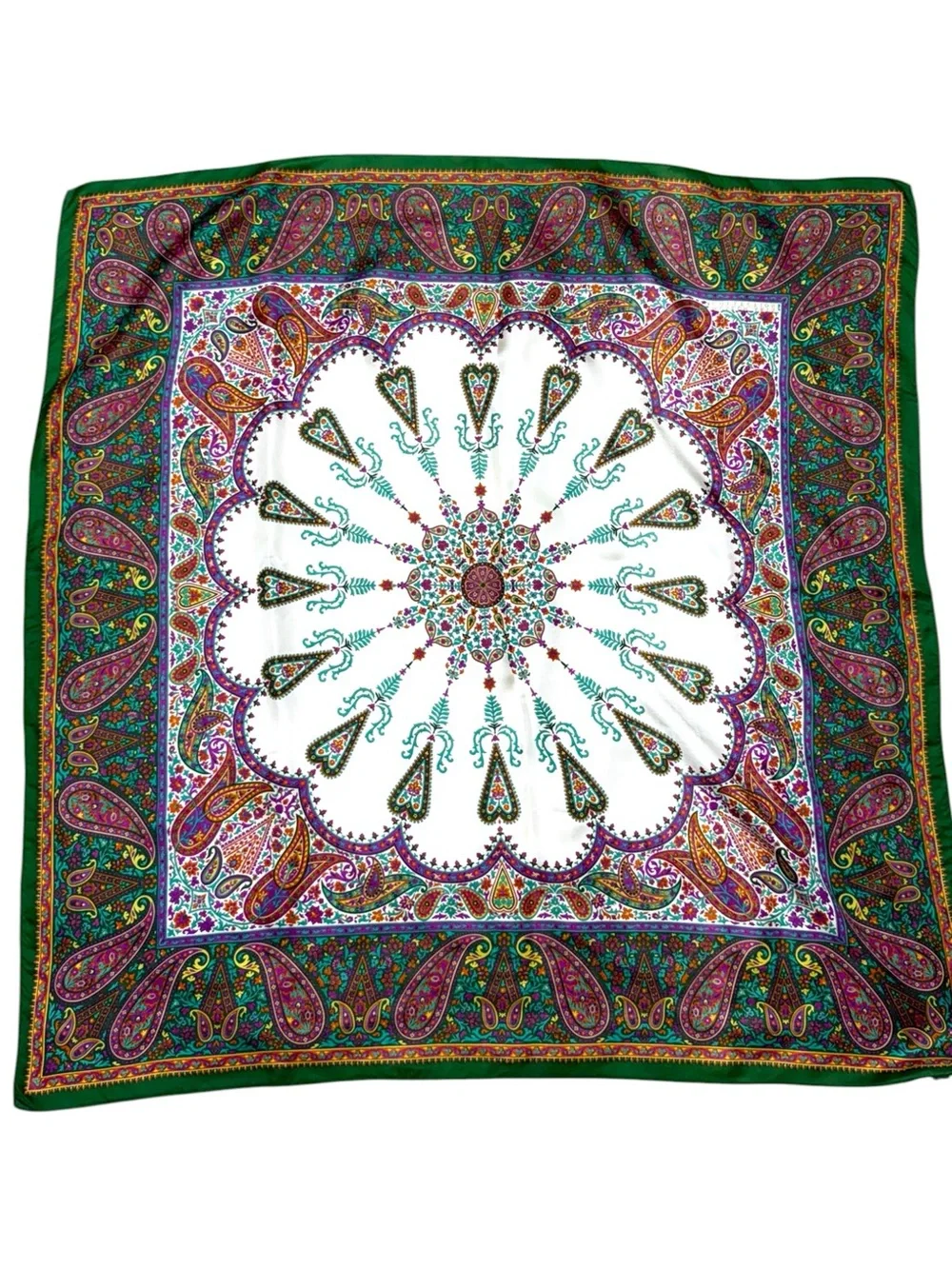 Museum Arts Collection Surimu Silk Paisley Scarf 34x34 Japan Green Floral